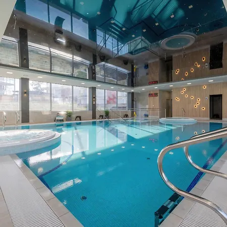 Klifowa & Fitness Near The In By Renters Prestige * Rewal