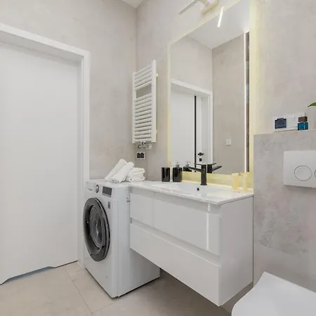 Klifowa & Fitness Near The In By Renters Prestige Apartmán *