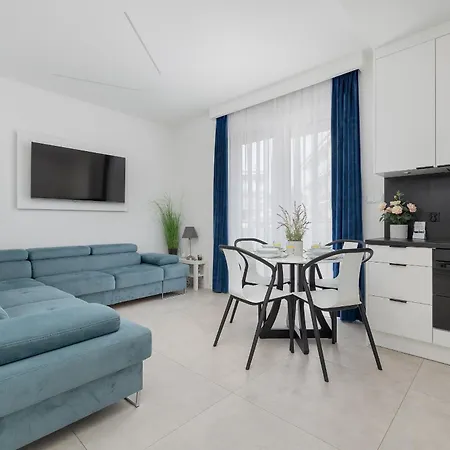 Apartment Klifowa & Fitness Near The In By Renters Prestige